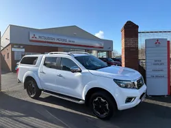 White Used 2020 Nissan Navara Tekna Pickup | £18,599 (Fair price)