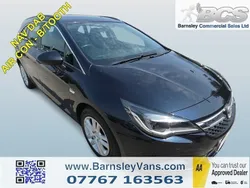 Blue Used 2017 Vauxhall Astra Estate | £4,495 (Fair price)