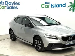 Silver Used 2018 Volvo V40 CC Estate | £12,750 (Fair price)