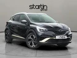 Black Used 2023 Renault Captur Engineered SUV | £18,250 (Fair price)