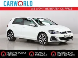 White Used 2018 VW Golf VII Advance Hatchback | £10,400 (Fair price)