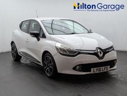 White Used 2016 Renault Clio IV Dynamique Hatchback | £9,350 (Fair price)