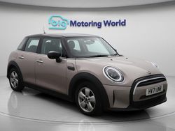 Grey Used 2021 Mini Cooper Classic Hatchback | £15,400 (Fair price)