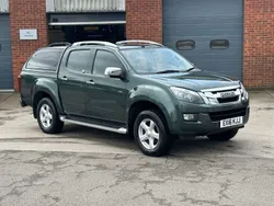 Green Used 2016 Isuzu D-Max Pickup | £14,995 (Fair price)