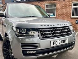 Used 2017 Land Rover Range Rover Vogue SUV | £12,800 (Super price)