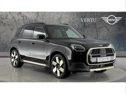 Black Used 2024 Mini Countryman Exclusive SUV | £30,990 (Fair price)