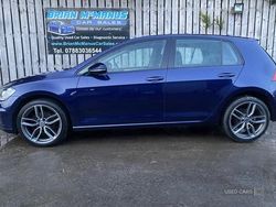 Blue Used 2017 VW Golf VII S Hatchback | £8,750 (Fair price)