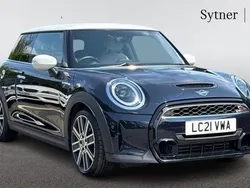 Black Used 2021 Mini Cooper S Exclusive Hatchback | £19,500 (Fair price)