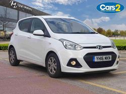 White Used 2016 Hyundai i10 SE Hatchback | £6,490 (Fair price)