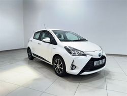 White Used 2019 Toyota Yaris Hatchback | £10,995 (Fair price)