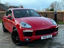 Red Used 2016 Porsche Cayenne SUV | £20,995 (Fair price)