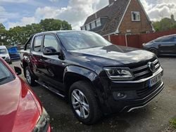 Black Used 2015 VW Amarok Atacama Pickup | £13,995 (A bit pricey)