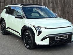 Used 2025 Kia EV3 GT-Line S SUV | £34,599 (Good price)
