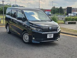 Black Used 2025 Toyota Voxy MPV | £10,995 (Super price)