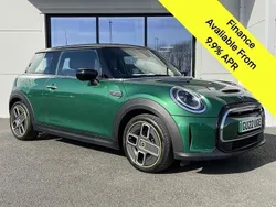 British racing green iv Used 2022 Mini Cooper SE Hatch Hatchback | £12,195 (Fair price)