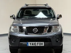 Grey Used 2010 Nissan Navara Tekna Pickup | £6,500 (Fair price)