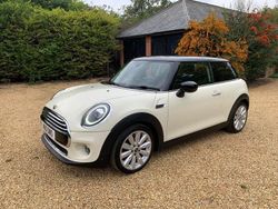 White Used 2020 Mini Cooper Exclusive Hatchback | £16,500 (Fair price)