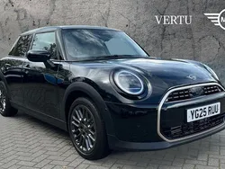 New 2025 Mini Cooper Sport Hatchback | £29,100 (Expensive)