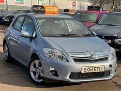 Blue Used 2011 Toyota Auris T4 Hatchback | £4,975