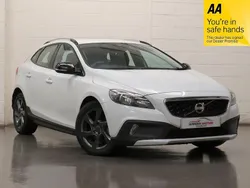 White Used 2014 Volvo V40 CC SE Estate | £5,849 (Fair price)