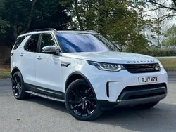 White Used 2017 Land Rover Discovery 5 HSE Luxury SUV | £25,995 (Fair price)