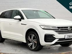 White Used 2018 VW Touareg R-line SUV | £28,552 (A bit pricey)