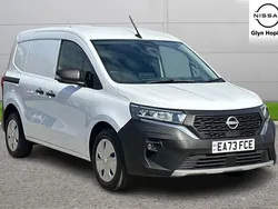 White Used 2023 Nissan Townstar Acenta MPV | £16,060 (Fair price)