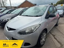Silver Used 2009 Mazda 2 Hatchback | £2,495 (Fair price)