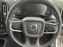 White Used 2022 Volvo XC40 Momentum SUV | £19,750 (Good price)