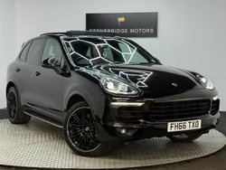 Black Used 2017 Porsche Cayenne SUV | £27,999 (Fair price)
