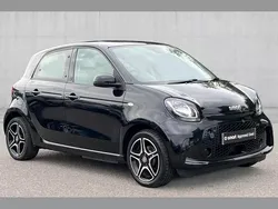 Bodypanels in black Used 2020 Smart ForFour Electric Drive Premium Hatchback | £7,900