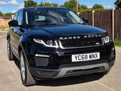 Used 2018 Land Rover Range Rover evoque SE Hatchback | £12,000 (Fair price)