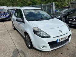 White Used 2012 Renault Clio IV Dynamique Hatchback | £1,500 (Good price)