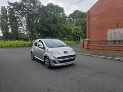 Silver Used 2010 Peugeot 107 Hatchback | £1,450 (Fair price)