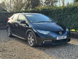 Black Used 2013 Honda Civic EX Hatchback | £1,995 (Fair price)