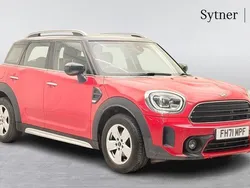Red Used 2021 Mini Cooper Countryman Classic SUV | £21,000 (Fair price)