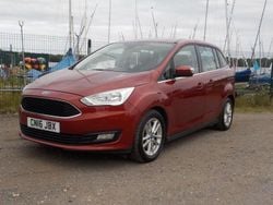Red Used 2016 Ford Grand C-Max Zetec MPV | £4,696 (Fair price)