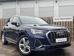 Navarra blue metallic New 2025 Audi Q3 S-Line SUV | £37,990 (Good price)