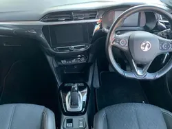 White Used 2022 Vauxhall Corsa Edition Hatchback | £14,557 (Fair price)
