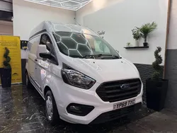 White Used 2020 Ford Transit Custom Trend | £7,695 (Fair price)