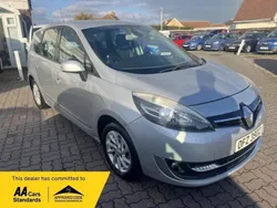 Silver Used 2013 Renault Grand Scénic III Dynamique MPV | £3,500 (Fair price)