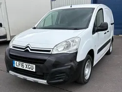 White Used 2016 Citroën Berlingo XTR MPV | £4,295 (Good price)