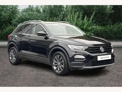 Black Used 2019 VW T-Roc SE SUV | £16,445 (Fair price)