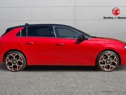 Red Used 2022 Vauxhall Astra GS Line Hatchback | £15,995 (Good price)