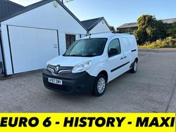White Used 2017 Renault Kangoo Business MPV | £4,000 (Fair price)