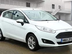 White Used 2015 Ford Fiesta Zetec Hatchback | £5,950 (Fair price)