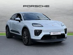 Grey Used 2025 Porsche Macan SUV | £69,690 (Super price)