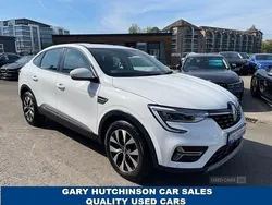 White Used 2021 Renault Arkana Iconic SUV | £14,495 (Fair price)