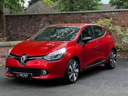 Red Used 2014 Renault Clio IV Dynamique Hatchback | £4,291 (Fair price)