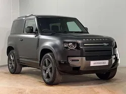 Black Used 2025 Land Rover Defender HSE Dynamic SUV | £67,500 (Fair price)